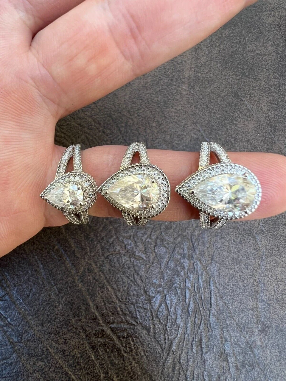 1.6-3ct Real Moissanite Halo Pear Tear Drop Engagement Promise Ring 925 Silver 4 1.6-3ct Real Moissanite Halo Pear Tear Drop Engagement Promise Ring 925 Silver - Image 2