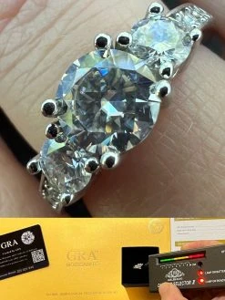 1.7ct Real Moissanite Promise Engagement Ring 925 Silver Three Stone VVS D Color