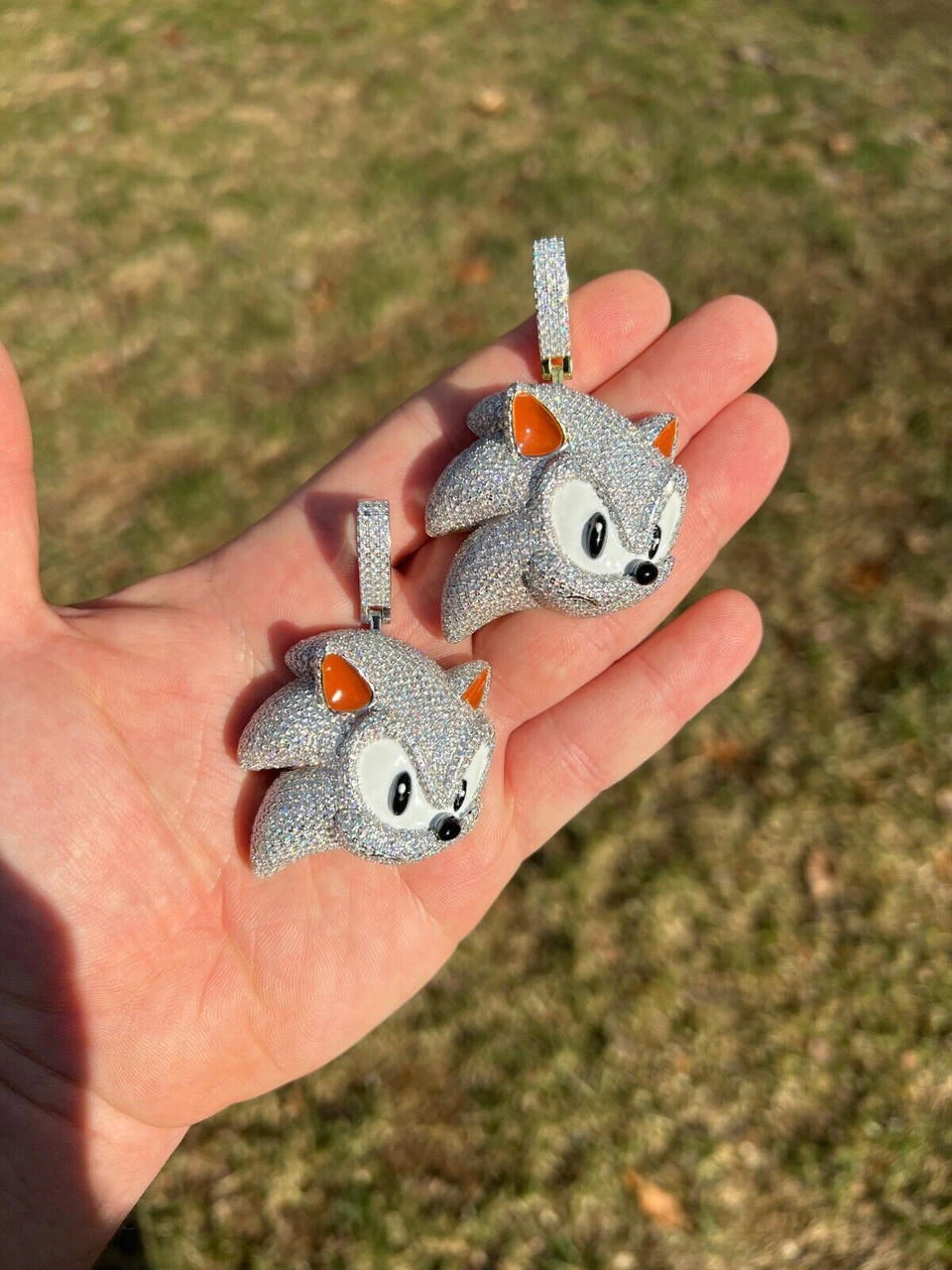 13.5ct MOISSANITE 925 Silver / Gold Plated Iced Large Sonic The Hedgehog Necklace Pendant 7 13.5ct MOISSANITE 925 Silver / Gold Plated Iced Large Sonic The Hedgehog Necklace Pendant - Image 5