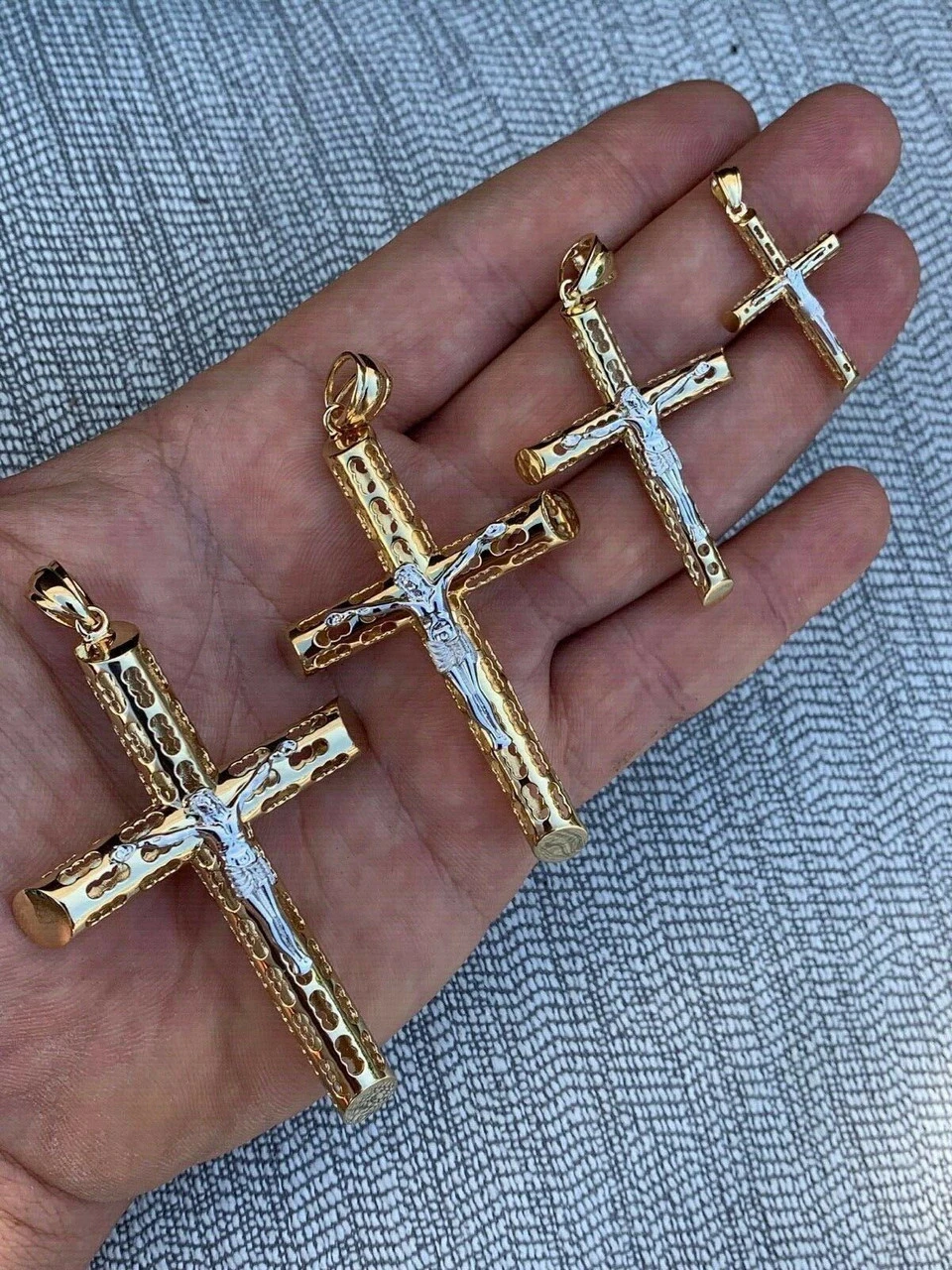14k Gold Over Real Solid 925 Silver Cross Jesus Piece 4 Sizes Mens Ladies ITALY 4 14k Gold Over Real Solid 925 Silver Cross Jesus Piece 4 Sizes Mens Ladies ITALY - Image 2