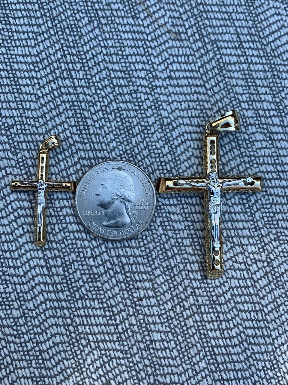 14k Gold Over Real Solid 925 Silver Cross Jesus Piece 4 Sizes Mens Ladies ITALY 10 14k Gold Over Real Solid 925 Silver Cross Jesus Piece 4 Sizes Mens Ladies ITALY - Image 8