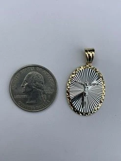 14k Yellow Gold & 925 Sterling Silver Jesus Medallion Pendant Diamond Cut ITALY 11 14k Yellow Gold & 925 Sterling Silver Jesus Medallion Pendant Diamond Cut ITALY -Harlem Bling Shop harlembling 14k yellow gold and 925 sterling silver jesus medallion pendant diamond cut italy 93636.1664378490
