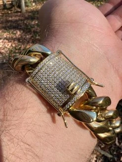 18mm KILO Miami Cuban Chain Bracelet 14k Gold Plated Stainless MOISSANITE Clasp 24 18mm KILO Miami Cuban Chain Bracelet 14k Gold Plated Stainless MOISSANITE Clasp -Harlem Bling Shop harlembling 18mm kilo miami cuban chain bracelet 14k gold plated stainless moissanite clasp 57287.1667572882