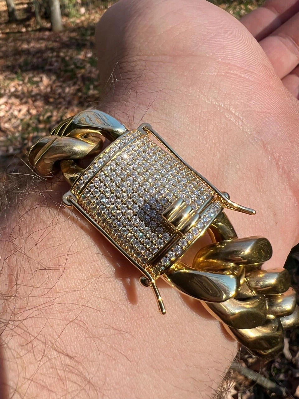 18mm KILO Miami Cuban Chain Bracelet 14k Gold Plated Stainless MOISSANITE Clasp 13 18mm KILO Miami Cuban Chain Bracelet 14k Gold Plated Stainless MOISSANITE Clasp - Image 11