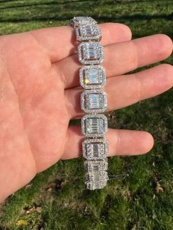 25ct Baguette MOISSANITE Real 925 Silver 15mm Square Bracelet Pass Diamond Test 35 25ct Baguette MOISSANITE Real 925 Silver 15mm Square Bracelet Pass Diamond Test -Harlem Bling Shop harlembling 25ct baguette moissanite real 925 silver 15mm square bracelet pass diamond test 14610.1669562904