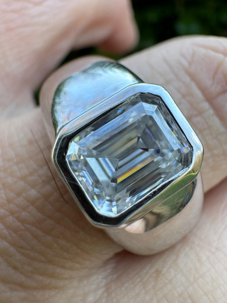 3ct MOISSANITE Emerald Cut Big Solitaire Men's Real Solid 925 Silver Ring Pinky 4 3ct MOISSANITE Emerald Cut Big Solitaire Men's Real Solid 925 Silver Ring Pinky - Image 2