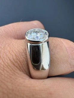 3ct MOISSANITE Oval Cut Big Solitaire Men's Real Solid 925 Silver Ring Pinky 25 3ct MOISSANITE Oval Cut Big Solitaire Men's Real Solid 925 Silver Ring Pinky -Harlem Bling Shop harlembling 3ct moissanite oval cut big solitaire mens real solid 925 silver ring pinky 70518.1704353379