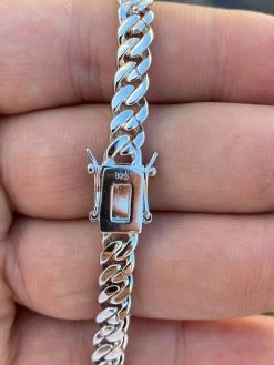 6mm Miami Cuban Iced Solid Silver Chain Necklace 16"-30" MOISSANITE Mens Ladies 19 6mm Miami Cuban Iced Solid Silver Chain Necklace 16"-30" MOISSANITE Mens Ladies -Harlem Bling Shop harlembling 6mm miami cuban iced solid silver chain necklace 16 30 moissanite mens ladies 99837.1664396306