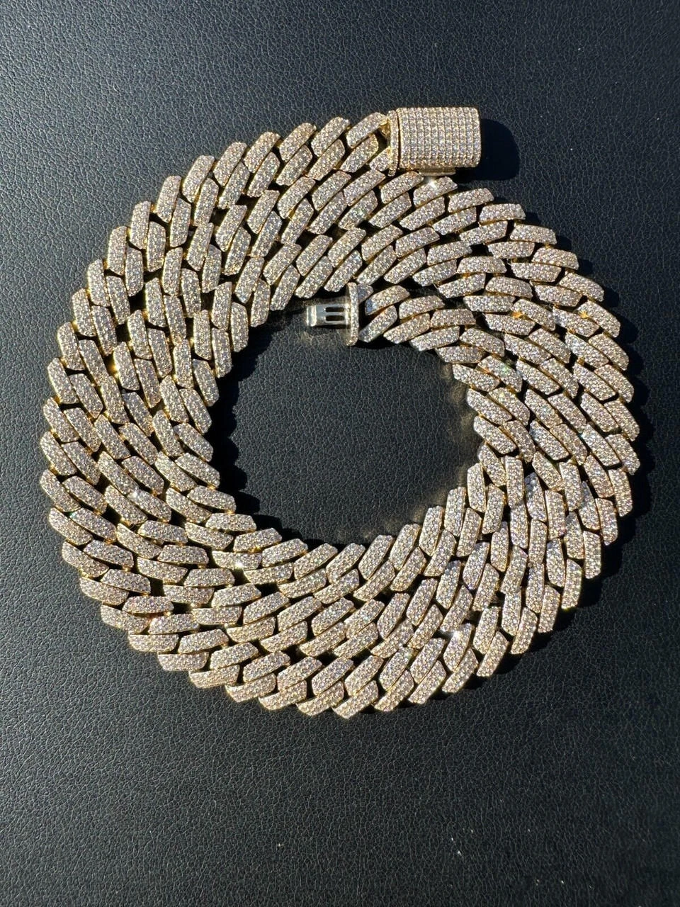 8mm Solid 14k Gold MOISSANITE Real Miami Cuban Link Prong Chain Iced Necklace 14 8mm Solid 14k Gold MOISSANITE Real Miami Cuban Link Prong Chain Iced Necklace - Image 12