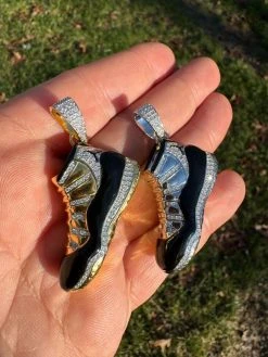 Air Jordan 45 Black Nike Sneaker Pendant MOISSANITE Real 925 Silver Iced Hip Hop 24 Air Jordan 45 Black Nike Sneaker Pendant MOISSANITE Real 925 Silver Iced Hip Hop -Harlem Bling Shop harlembling air jordan 45 black nike sneaker pendant moissanite real 925 silver iced hip hop 36723.1704353390