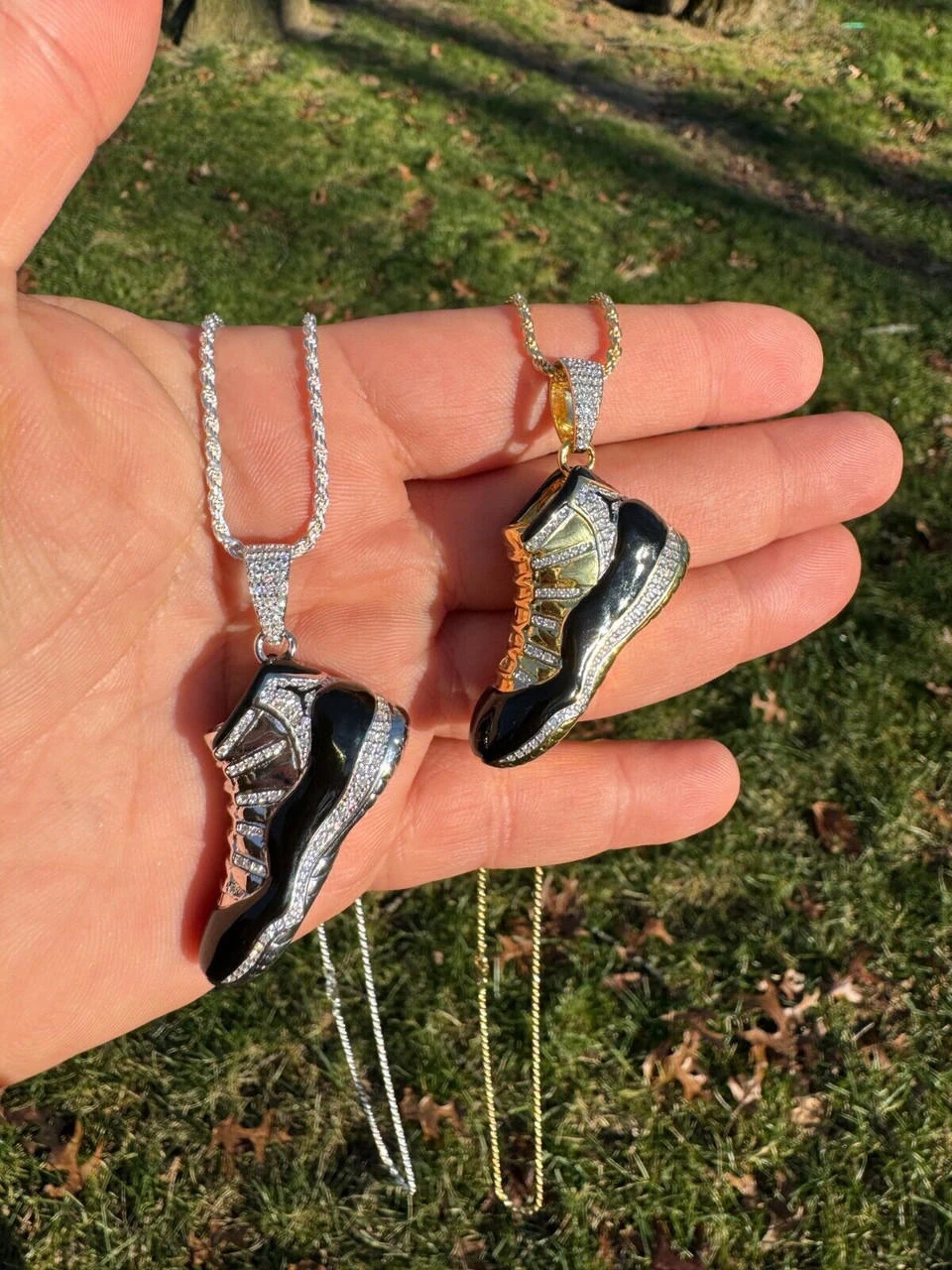 Air Jordan 45 Black Nike Sneaker Pendant MOISSANITE Real 925 Silver Iced Hip Hop 6 Air Jordan 45 Black Nike Sneaker Pendant MOISSANITE Real 925 Silver Iced Hip Hop - Image 4