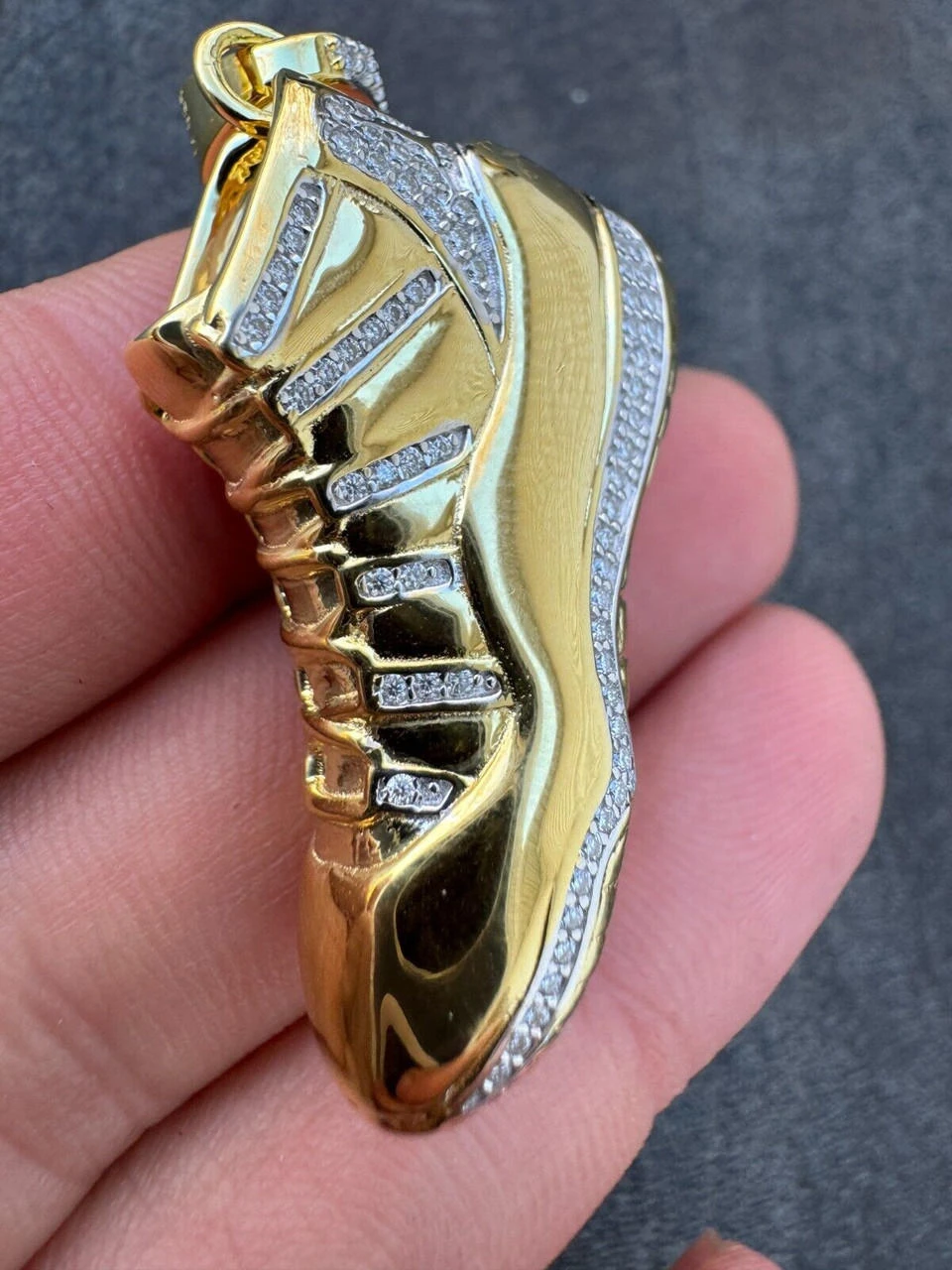 Air Jordan 45 Nike Sneaker Pendant MOISSANITE Real 925 Silver Gold Iced Hip Hop 18 Air Jordan 45 Nike Sneaker Pendant MOISSANITE Real 925 Silver Gold Iced Hip Hop - Image 16
