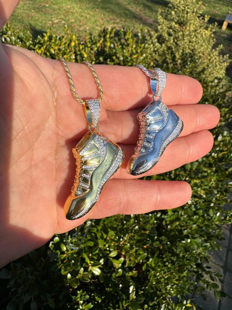 Air Jordan 45 Nike Sneaker Pendant MOISSANITE Real 925 Silver Gold Iced Hip Hop 5 Air Jordan 45 Nike Sneaker Pendant MOISSANITE Real 925 Silver Gold Iced Hip Hop - Image 3