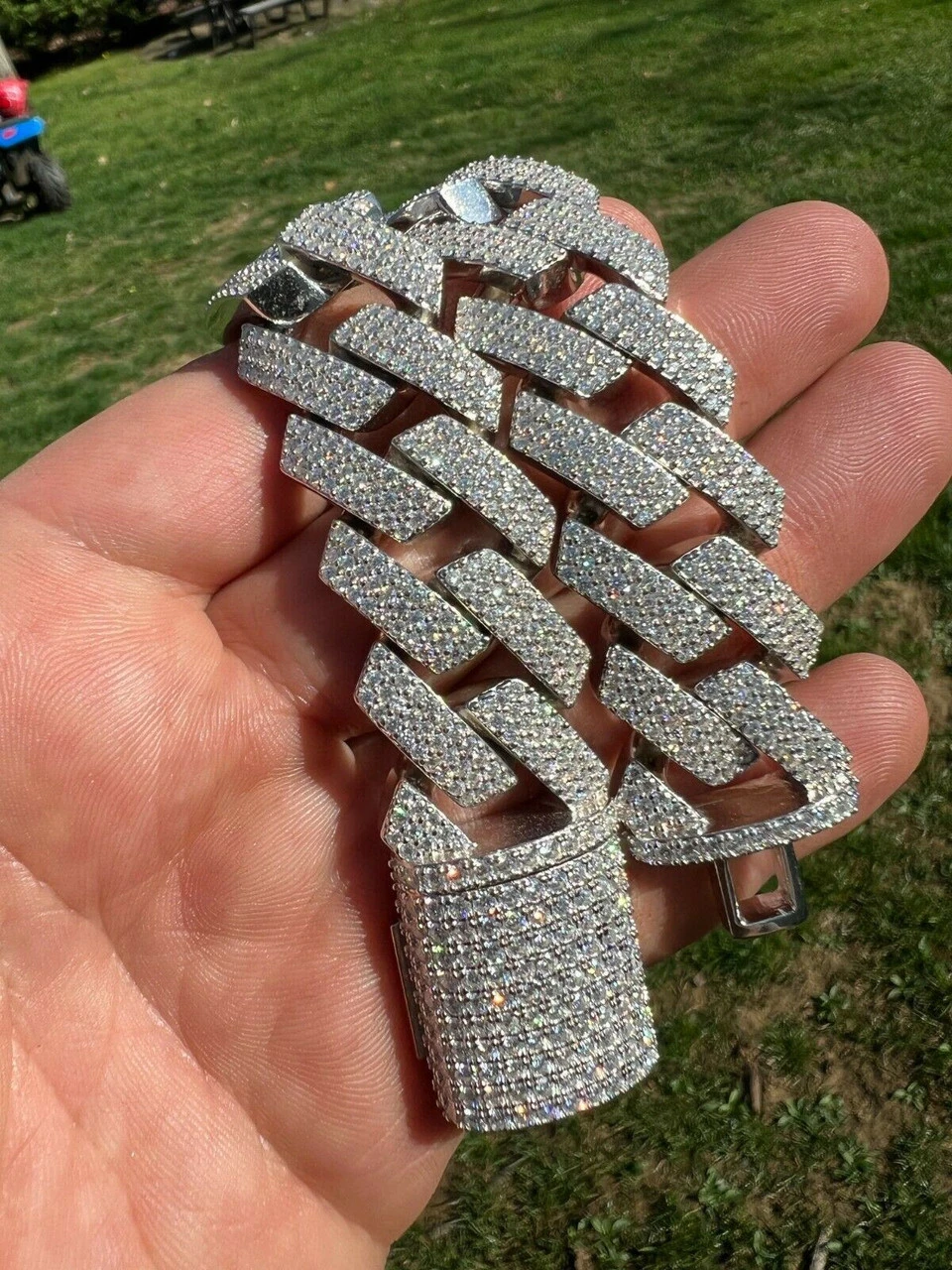 Big 22mm MOISSANITE Prong Cuban Link Bracelet 925 Silver Iced Pass Diamond Test 5 Big 22mm MOISSANITE Prong Cuban Link Bracelet 925 Silver Iced Pass Diamond Test - Image 3