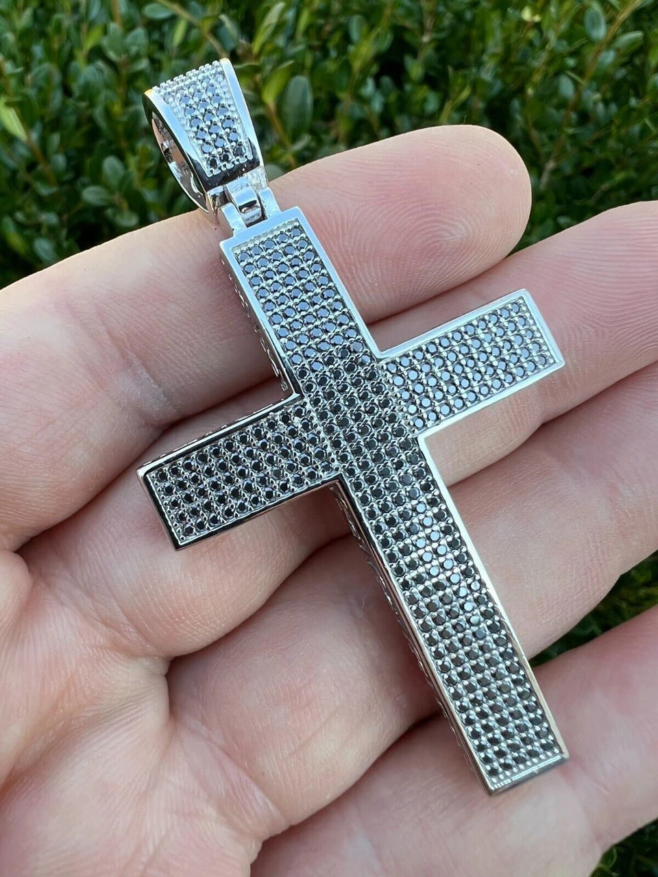 Black MOISSANITE 925 Silver Large Iced Cross Pendant 2.5CT Pass Diamond Tester 14 Black MOISSANITE 925 Silver Large Iced Cross Pendant 2.5CT Pass Diamond Tester - Image 12