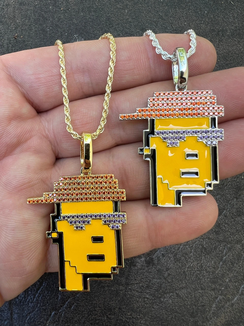 Cryptopunk NFT #3 Guy W. Red Cap Iced Pendant Necklace Solid 925 Silver / 14k Gold Crypto Punk 8 Cryptopunk NFT #3 Guy W. Red Cap Iced Pendant Necklace Solid 925 Silver / 14k Gold Crypto Punk - Image 6