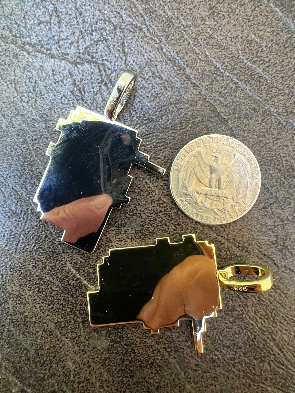 Cryptopunk NFT #3 Guy W. Red Cap Iced Pendant Necklace Solid 925 Silver / 14k Gold Crypto Punk 11 Cryptopunk NFT #3 Guy W. Red Cap Iced Pendant Necklace Solid 925 Silver / 14k Gold Crypto Punk - Image 9