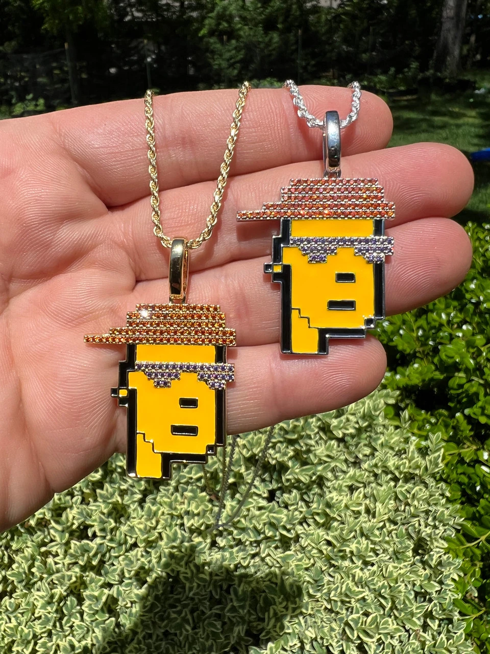 Cryptopunk NFT #3 Guy W. Red Cap Iced Pendant Necklace Solid 925 Silver / 14k Gold Crypto Punk 9 Cryptopunk NFT #3 Guy W. Red Cap Iced Pendant Necklace Solid 925 Silver / 14k Gold Crypto Punk - Image 7