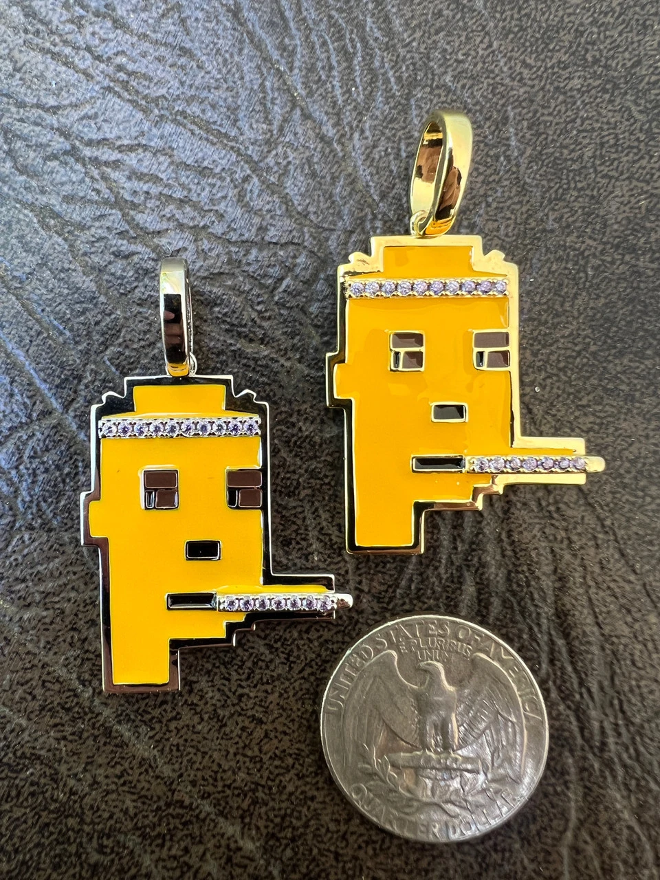 MOISSANITE Limited Edition - Cryptopunk NFT #4 Guy Smoking Blunt Iced Pendant Necklace Solid 925 Silver / 14k Gold 12 MOISSANITE Limited Edition - Cryptopunk NFT #4 Guy Smoking Blunt Iced Pendant Necklace Solid 925 Silver / 14k Gold - Image 10