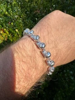 Custom Solid 925 Sterling Silver Skull Death Link Chain Bracelet W. Moissanite 34 Custom Solid 925 Sterling Silver Skull Death Link Chain Bracelet W. Moissanite -Harlem Bling Shop harlembling custom solid 925 sterling silver skull death link chain bracelet w moissanite 82355.1698982846