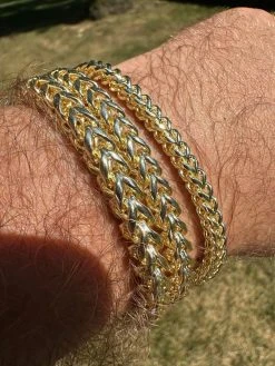 Iced MOISSANITE Clasp 14k Gold Over Stainless Franco Bracelet 4-6mm Pass Tester 24 Iced MOISSANITE Clasp 14k Gold Over Stainless Franco Bracelet 4-6mm Pass Tester -Harlem Bling Shop harlembling iced moissanite clasp 14k gold over stainless franco bracelet 4 6mm pass tester 16707.1690849028