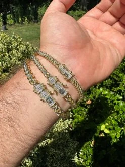 Iced MOISSANITE Clasp 14k Gold Over Stainless Franco Bracelet 4-6mm Pass Tester 23 Iced MOISSANITE Clasp 14k Gold Over Stainless Franco Bracelet 4-6mm Pass Tester -Harlem Bling Shop harlembling iced moissanite clasp 14k gold over stainless franco bracelet 4 6mm pass tester 40131.1690849030