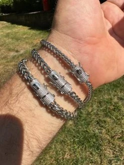 Iced MOISSANITE Clasp 925 Silver & Stainless Franco Bracelet 4-6mm Pass Tester ✅ 37 Iced MOISSANITE Clasp 925 Silver & Stainless Franco Bracelet 4-6mm Pass Tester ✅ -Harlem Bling Shop harlembling iced moissanite clasp 925 silver and stainless franco bracelet 4 6mm pass tester 33383.1690849096