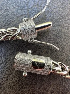 Iced MOISSANITE Clasp 925 Silver & Stainless Franco Bracelet 4-6mm Pass Tester ✅ 27 Iced MOISSANITE Clasp 925 Silver & Stainless Franco Bracelet 4-6mm Pass Tester ✅ -Harlem Bling Shop harlembling iced moissanite clasp 925 silver and stainless franco bracelet 4 6mm pass tester 39768.1690849102