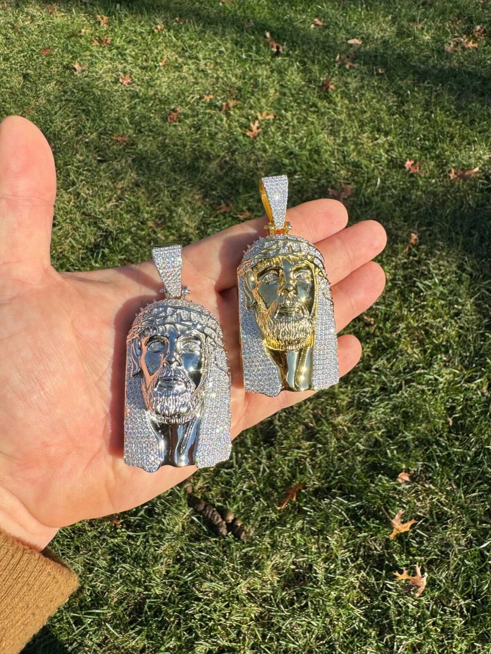 Iced Out Moissanite Jesus Piece Opens Up As Locket - Father Son & Holy Spirit Solid 925 Silver - 131 Grams! 18 Iced Out Moissanite Jesus Piece Opens Up As Locket - Father Son & Holy Spirit Solid 925 Silver - 131 Grams! - Image 16