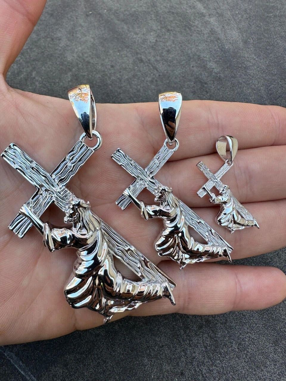 Jesus Carrying Cross Plain Crucifix Pendant Necklace 925 Sterling Silver 3 Sizes 17 Jesus Carrying Cross Plain Crucifix Pendant Necklace 925 Sterling Silver 3 Sizes - Image 15