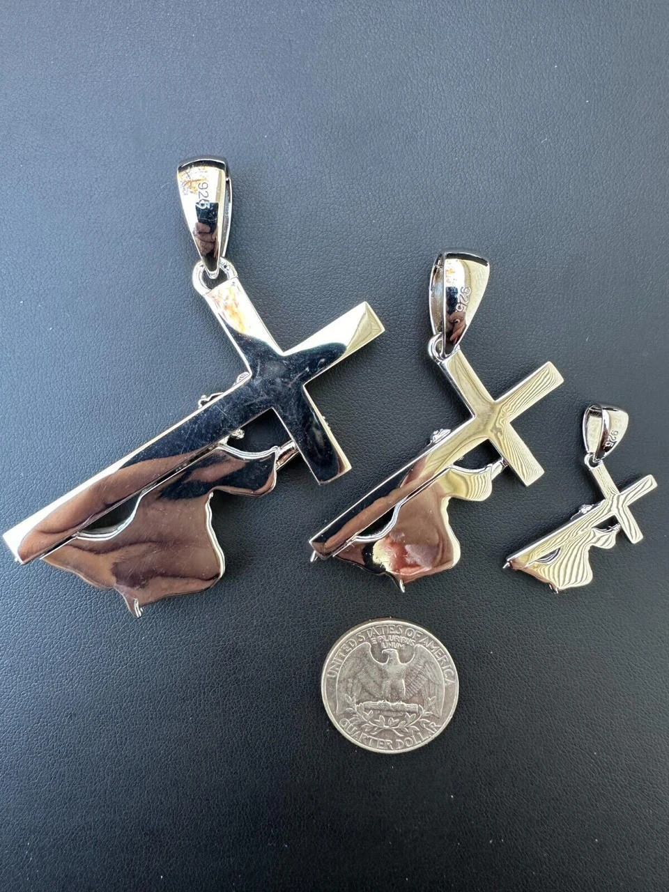 Jesus Carrying Cross Plain Crucifix Pendant Necklace 925 Sterling Silver 3 Sizes 10 Jesus Carrying Cross Plain Crucifix Pendant Necklace 925 Sterling Silver 3 Sizes - Image 8