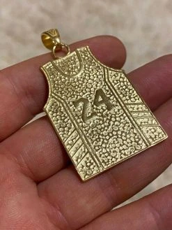 Kobe Bryant 24 Jersey Autograph Pendant Real 925 Sterling Silver / Gold Necklace -Harlem Bling Shop harlembling kobe bryant 24 jersey autograph pendant real 925 sterling silver gold necklace 60007.1664378782