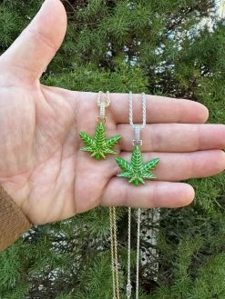 Marijuana Pendant Moissanite 925 Silver Marijuana Weed Leaf Pendant Necklace 32 Marijuana Pendant Moissanite 925 Silver Marijuana Weed Leaf Pendant Necklace -Harlem Bling Shop harlembling marijuana pendant moissanite 925 silver marijuana weed leaf pendant necklace 68612.1702443297