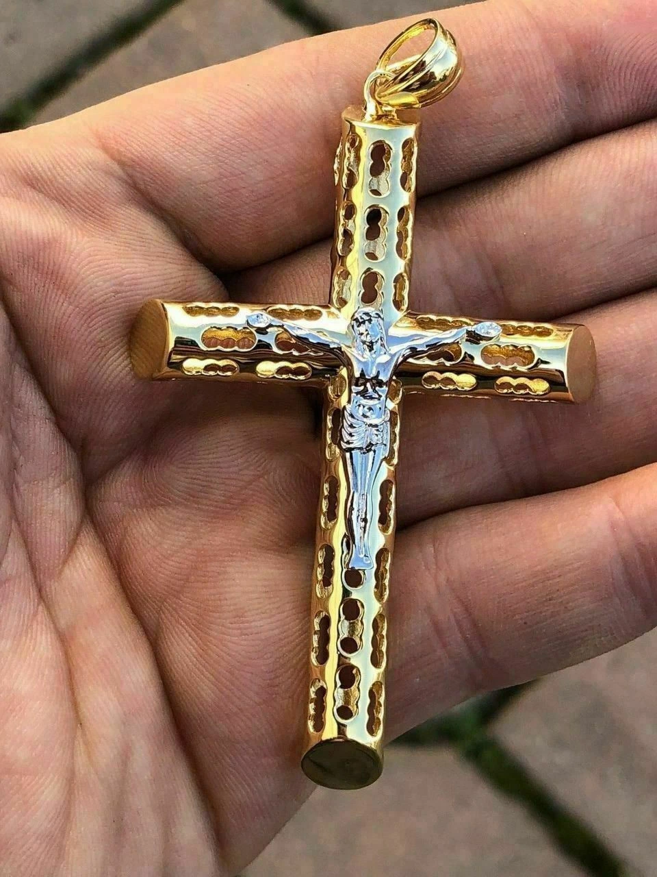 Men's 14k Yellow Gold Over 925 Silver Large 2x3" Cross W. Jesus Pendant Chain 12 Men's 14k Yellow Gold Over 925 Silver Large 2x3" Cross W. Jesus Pendant Chain - Image 10