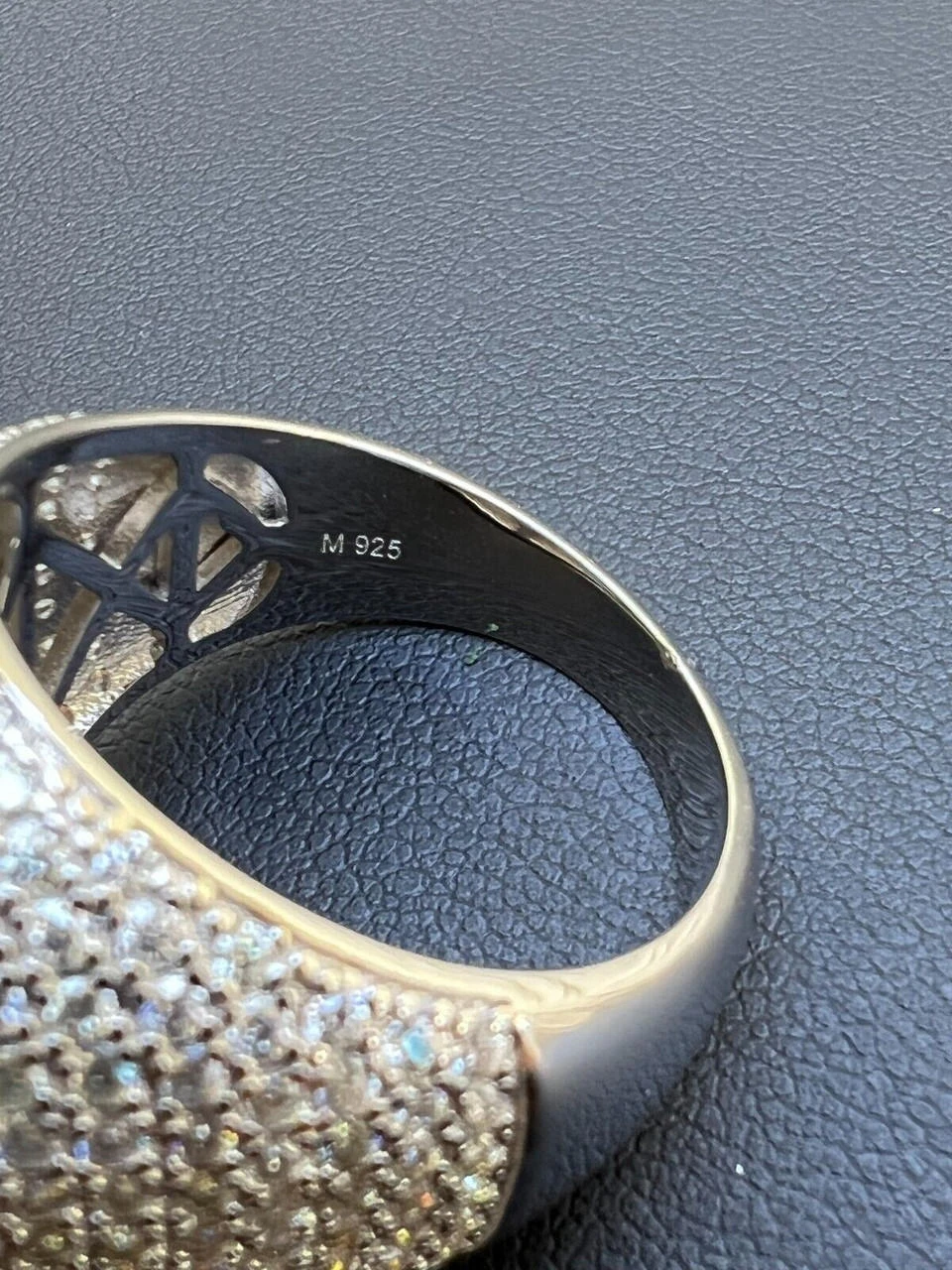 Men's 925 Silver Iced MOISSANITE RING Pass Diamond Test Pinky Hip Hop BIG 4.5ct 8 Men's 925 Silver Iced MOISSANITE RING Pass Diamond Test Pinky Hip Hop BIG 4.5ct - Image 6