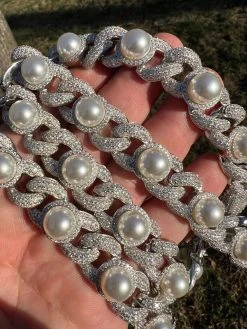 Mens Ladies Hip Hop Iced Moissanite Infinity Link 15mm Necklace W. Pearl 14-24" 26 Mens Ladies Hip Hop Iced Moissanite Infinity Link 15mm Necklace W. Pearl 14-24" -Harlem Bling Shop harlembling mens ladies hip hop iced moissanite infinity link 15mm necklace w pearl 14 24 18241.1672764888