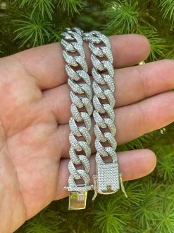 Mens Miami Cuban Link Bracelet Real Iced Moissanite - Passes Diamond Tester 12mm -Harlem Bling Shop harlembling mens miami cuban link bracelet real iced moissanite passes diamond tester 12mm 93778.1664396162