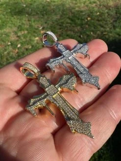 Mens MOISSANITE Real 925 Silver Gold Plated Dripping Cross Iced Pendant Necklace 27 Mens MOISSANITE Real 925 Silver Gold Plated Dripping Cross Iced Pendant Necklace -Harlem Bling Shop harlembling mens moissanite real 925 silver gold plated dripping cross iced pendant necklace 85927.1670514657