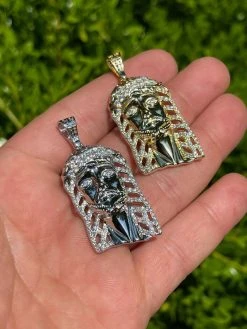 Mens Real 925 Silver & Gold Iced Jesus Piece Necklace Hip Hop MOISSANITE Pendant 18 Mens Real 925 Silver & Gold Iced Jesus Piece Necklace Hip Hop MOISSANITE Pendant -Harlem Bling Shop harlembling mens real 925 silver and gold iced jesus piece necklace hip hop moissanite pendant 58846.1664371920