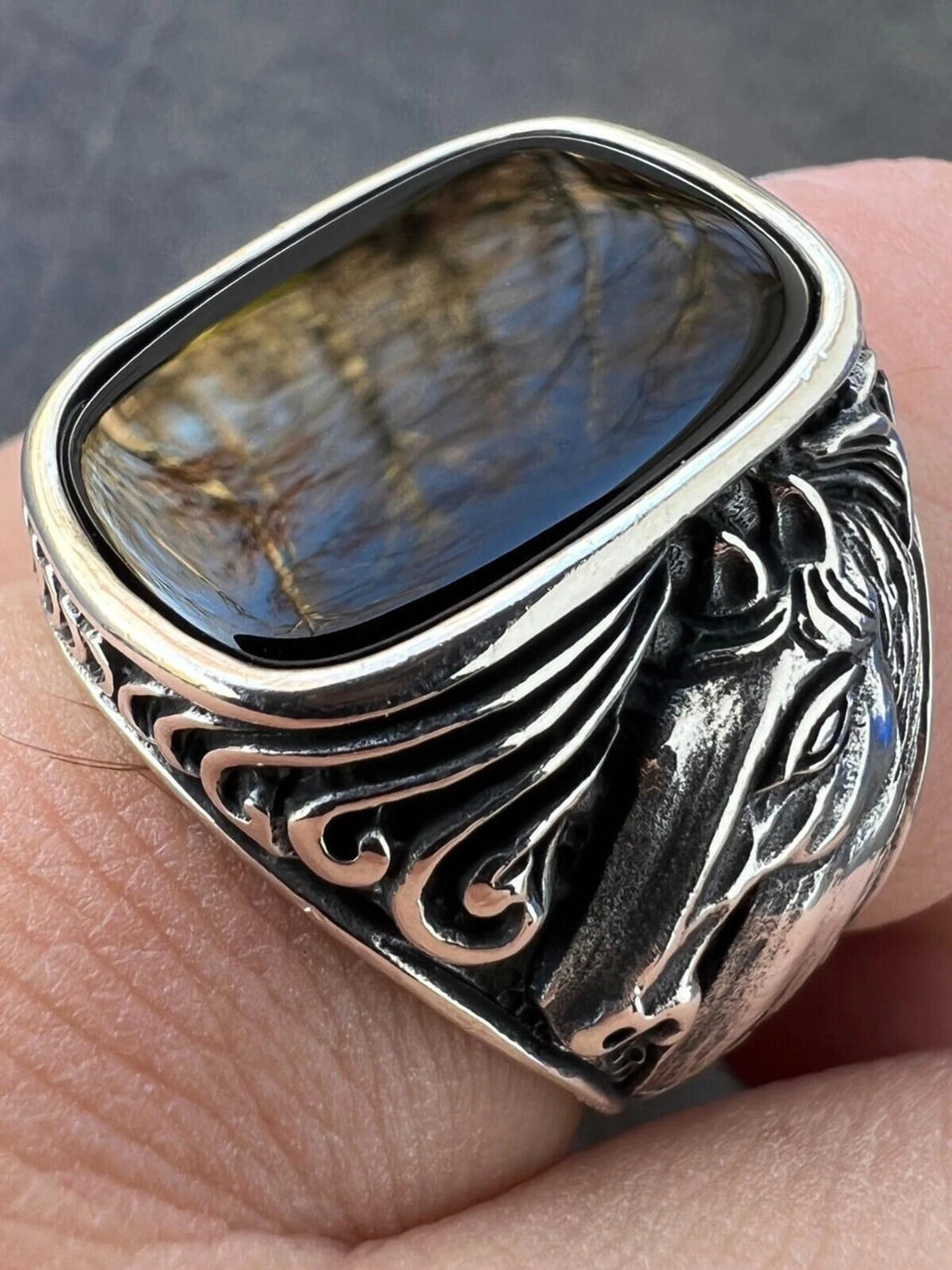 Mens Real 925 Sterling Silver Natural Black Onyx Gemstone W. Horse Design Ring 3 Mens Real 925 Sterling Silver Natural Black Onyx Gemstone W. Horse Design Ring