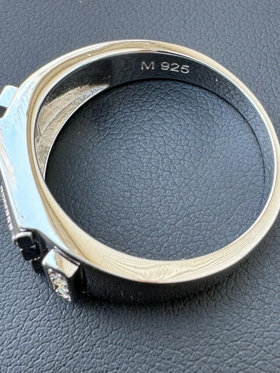 Mens Solid 925 Sterling Silver Iced Out Moissanite Ring - Sizes 6-13 - Passes Tester 10 Mens Solid 925 Sterling Silver Iced Out Moissanite Ring - Sizes 6-13 - Passes Tester - Image 8