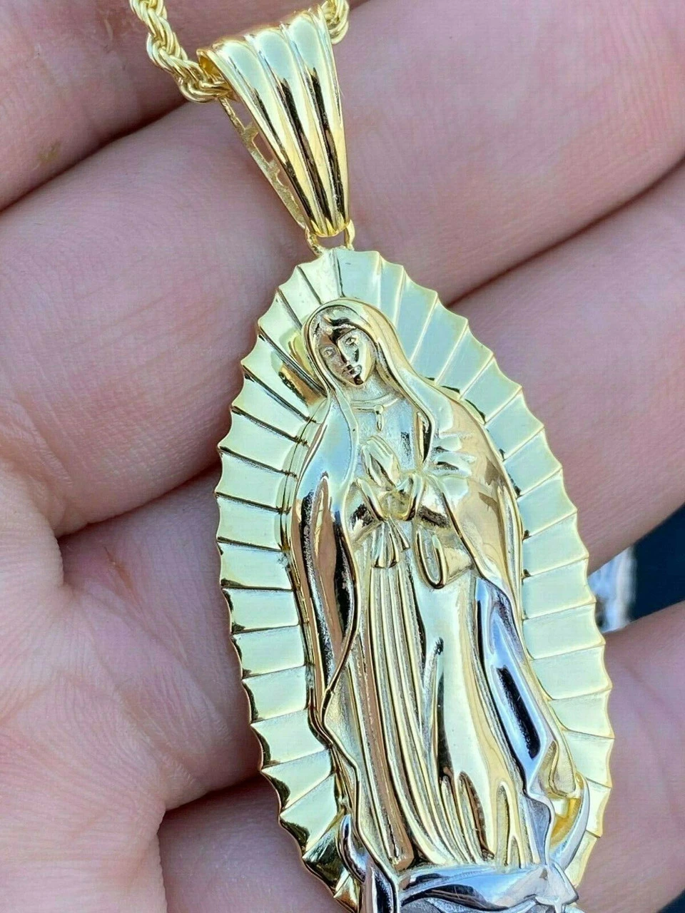 Men's Virgin Mary Pendant - 14k Gold Over Solid 925 Sterling Silver Necklace 6 Men's Virgin Mary Pendant - 14k Gold Over Solid 925 Sterling Silver Necklace - Image 4