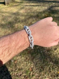 MOISSANITE 14mm Mens Iced Gucci Infinity Link Bracelet Hip Hop Diamond Test ✅ 32 MOISSANITE 14mm Mens Iced Gucci Infinity Link Bracelet Hip Hop Diamond Test ✅ -Harlem Bling Shop harlembling moissanite 14mm mens iced gucci infinity link bracelet hip hop diamond test 43523.1674841791