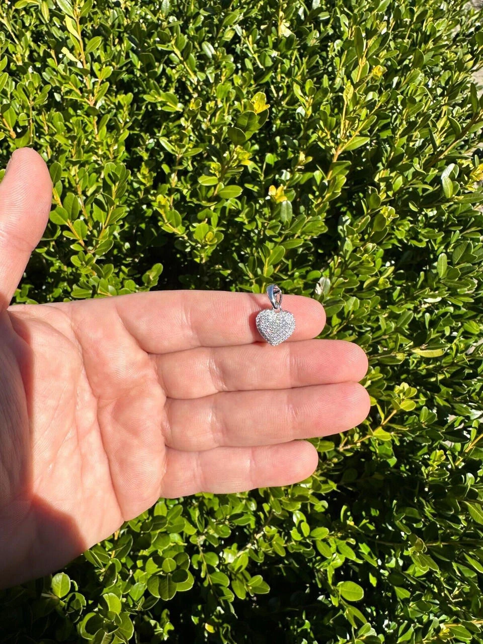 MOISSANITE 925 Silver Iced Small Ladies Heart Shaped Love Pendant Necklace Charm 12 MOISSANITE 925 Silver Iced Small Ladies Heart Shaped Love Pendant Necklace Charm - Image 10