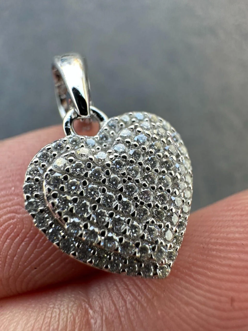 MOISSANITE 925 Silver Iced Small Ladies Heart Shaped Love Pendant Necklace Charm 18 MOISSANITE 925 Silver Iced Small Ladies Heart Shaped Love Pendant Necklace Charm - Image 16