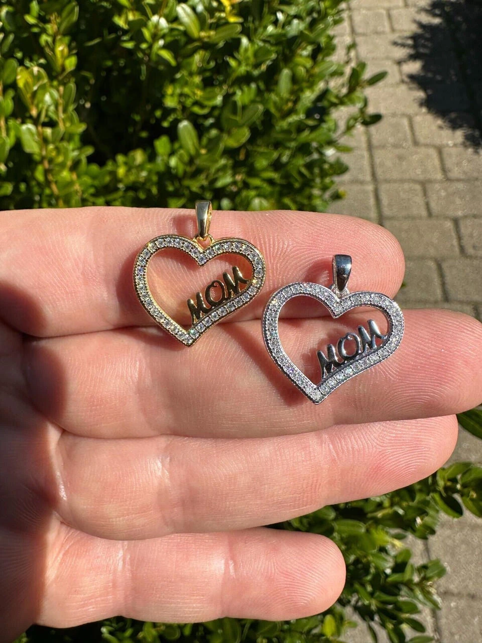 MOISSANITE 925 Silver/Gold Iced Mom Heart Shape Love Mother Day Pendant Necklace 15 MOISSANITE 925 Silver/Gold Iced Mom Heart Shape Love Mother Day Pendant Necklace - Image 13
