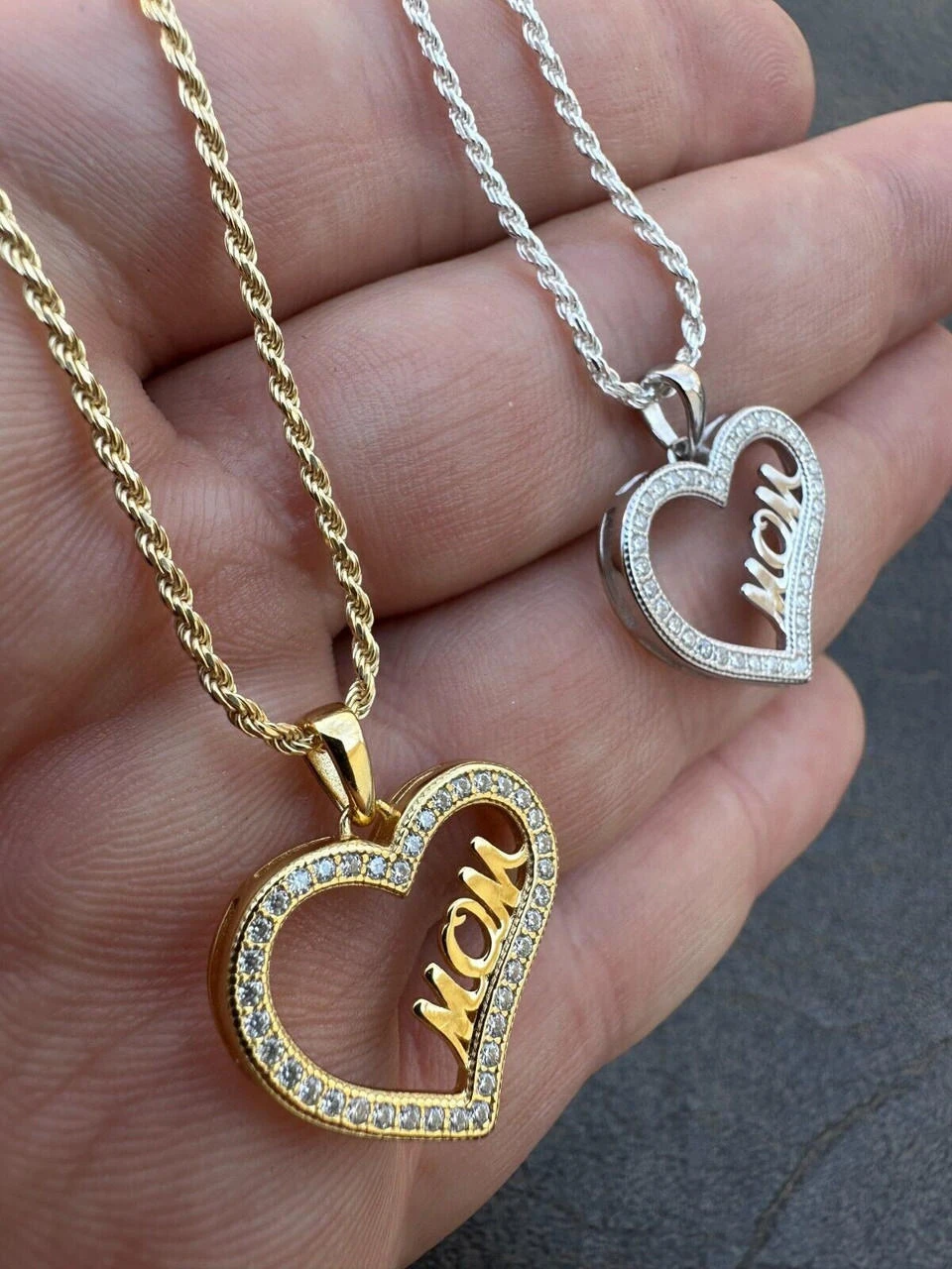 MOISSANITE 925 Silver/Gold Iced Mom Heart Shape Love Mother Day Pendant Necklace 10 MOISSANITE 925 Silver/Gold Iced Mom Heart Shape Love Mother Day Pendant Necklace - Image 8