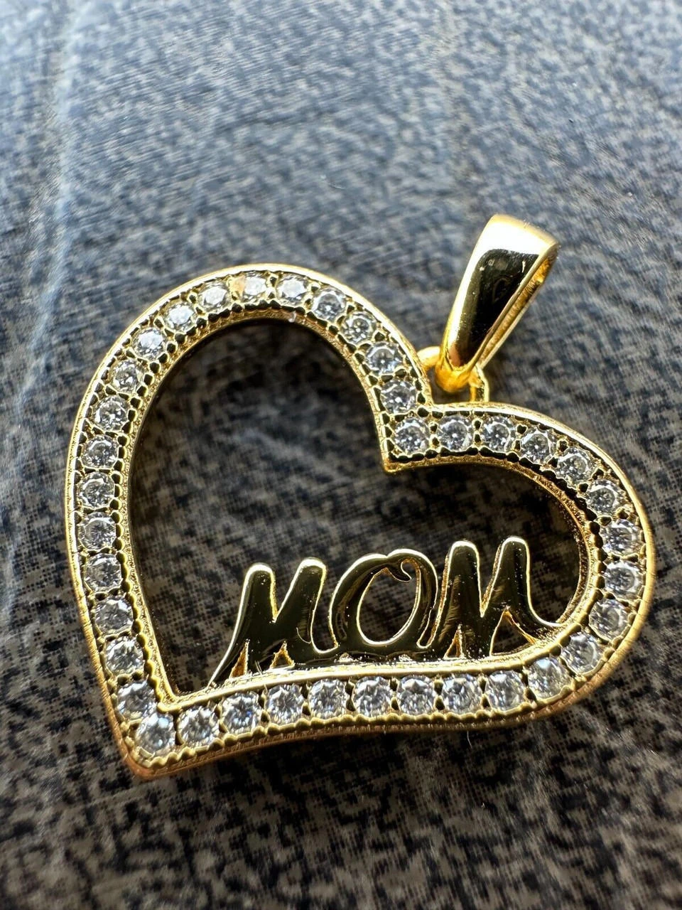 MOISSANITE 925 Silver/Gold Iced Mom Heart Shape Love Mother Day Pendant Necklace 12 MOISSANITE 925 Silver/Gold Iced Mom Heart Shape Love Mother Day Pendant Necklace - Image 10
