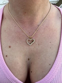 MOISSANITE 925 Silver/Gold Iced Mom Heart Shape Love Mother Day Pendant Necklace 24 MOISSANITE 925 Silver/Gold Iced Mom Heart Shape Love Mother Day Pendant Necklace -Harlem Bling Shop harlembling moissanite 925 silvergold iced mom heart shape love mother day pendant necklace 72420.1680205015