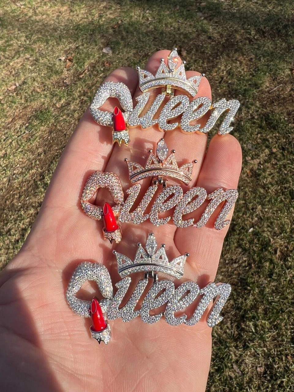 MOISSANITE 925 Silver/Gold/Rose Iced Queen W. Crown & Lipstick Pendant Necklace 12 MOISSANITE 925 Silver/Gold/Rose Iced Queen W. Crown & Lipstick Pendant Necklace - Image 10